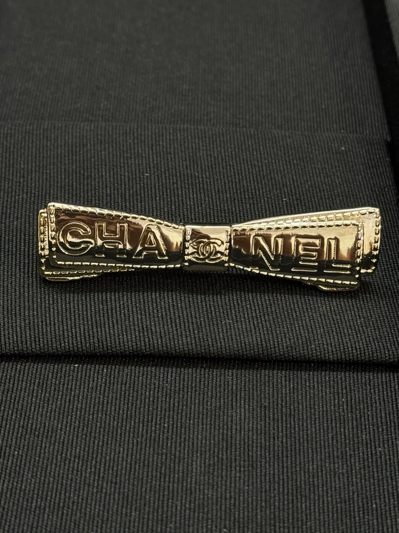 Chanel Bow Brooch Silver-Tone Metal Brooch 4