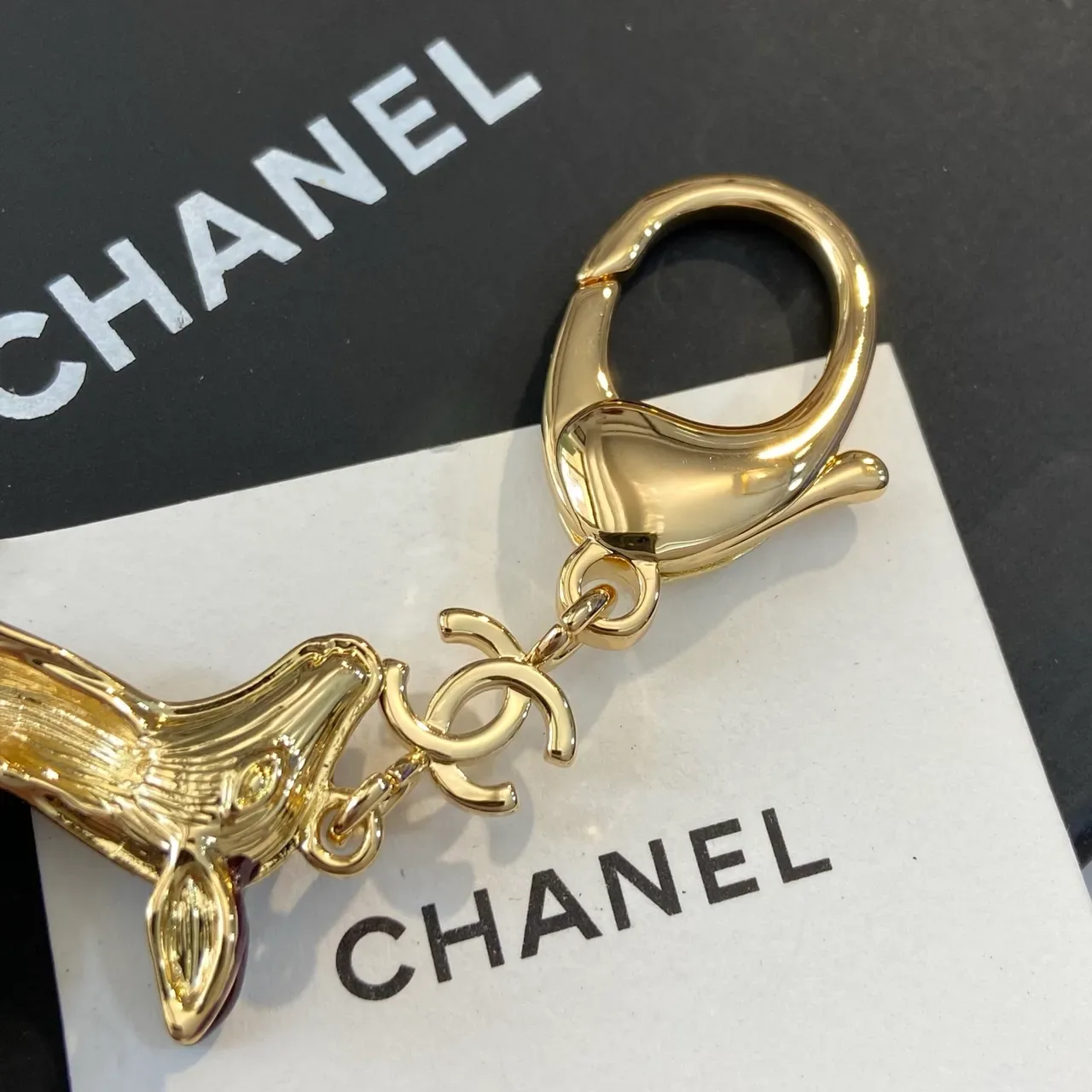 Chanel Brown White Enamel Fawn Charm Polka-Dot Pattern Brooch 2