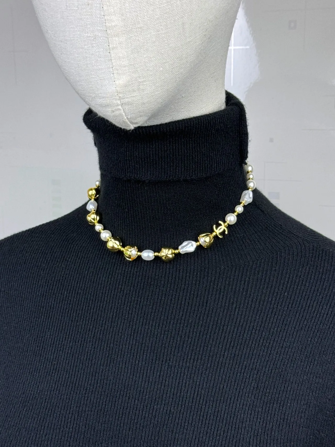 Chanel Camellia collier de perles chaîne en or blanc collier de perles cultivées 4