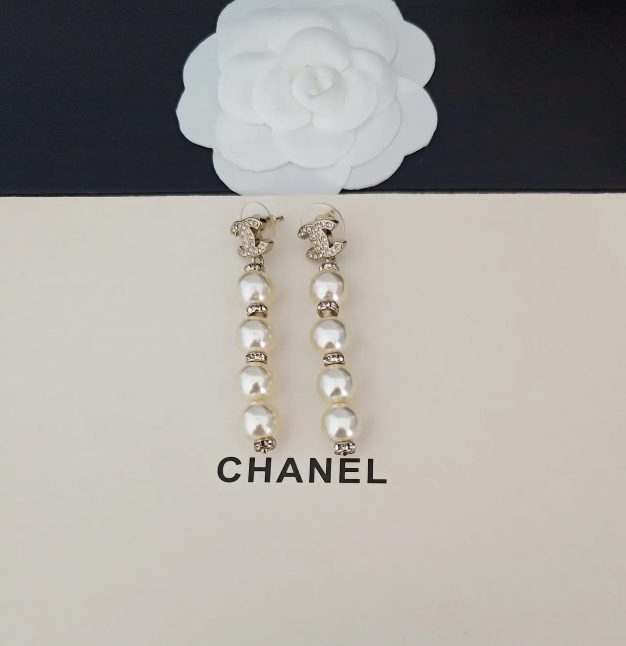 Chanel CC Logo Pearl Drop Earrings 4