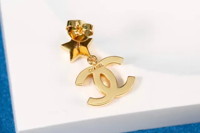 Chanel CC Star Boucles d'Oreilles à Cristal Pavé 6