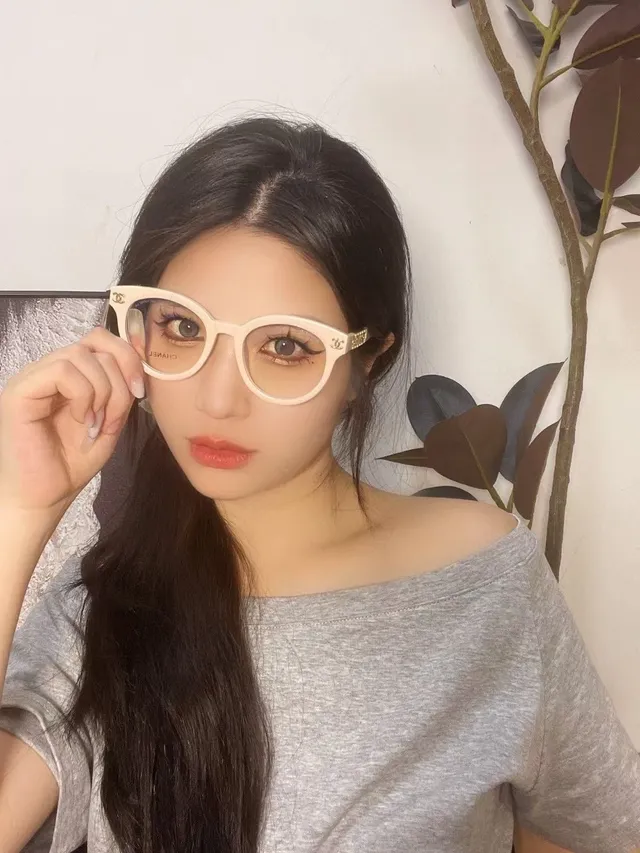 Chanel Chain Lunettes Optiques Noires Dorées Brillantes en Acétate avec Marques 2