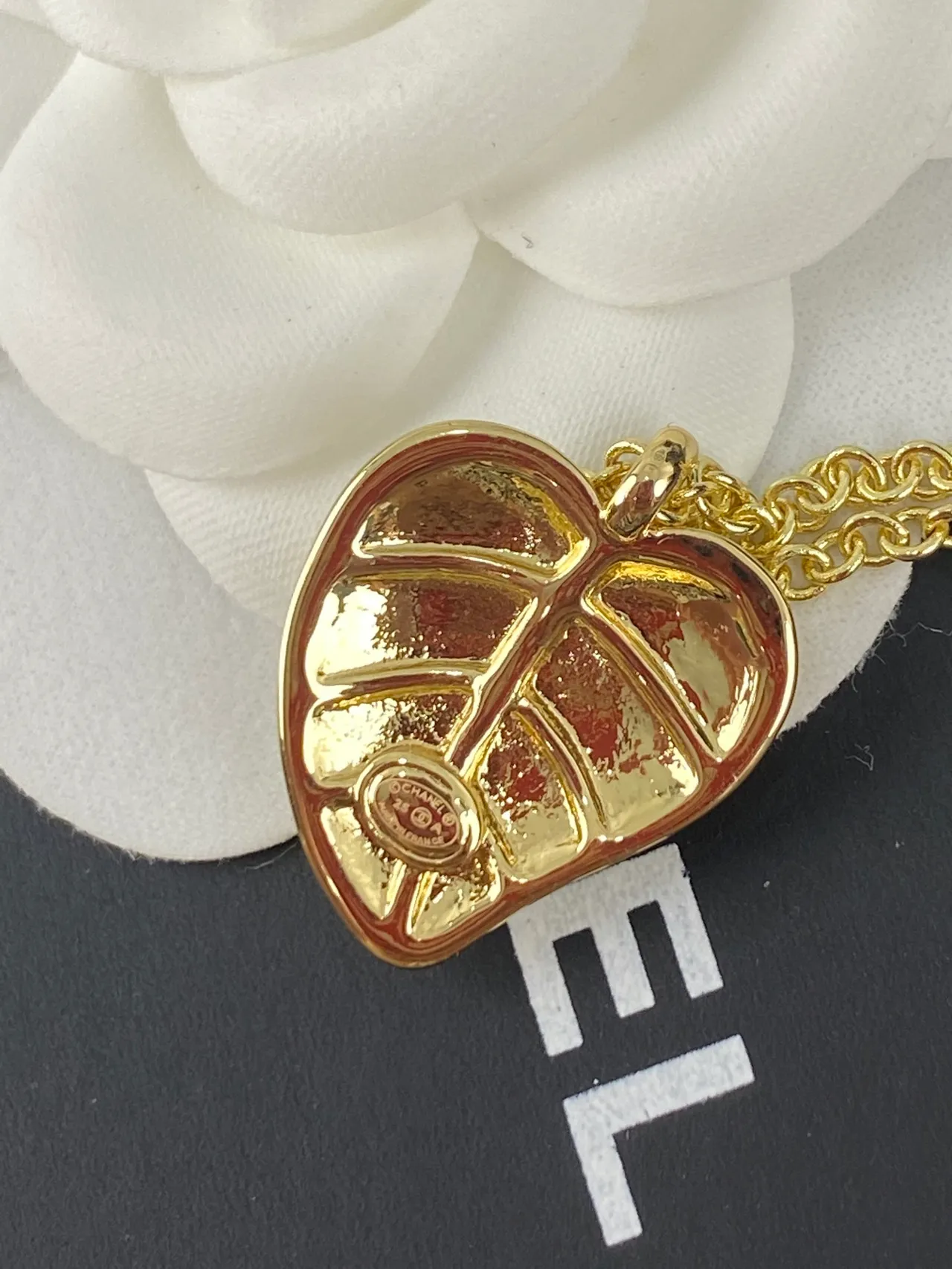 Chanel Gold Black Chain Heart-Shaped Pendant Necklace 6