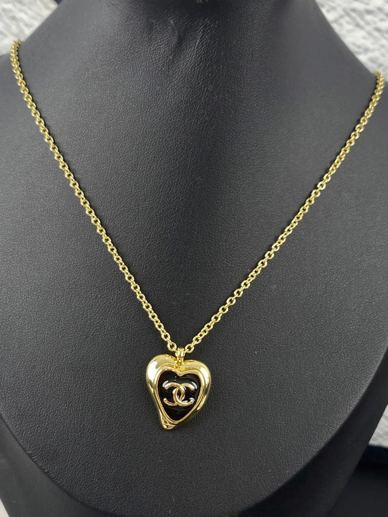 Chanel Gold Black Chain Heart-Shaped Pendant Necklace 7