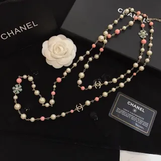 Chanel Collier Perles Longues Beige Rose Multi-Strand Collier de Perles