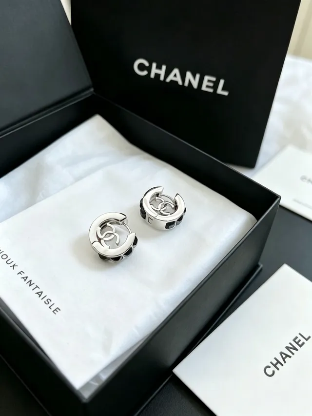 Chanel Boucles d'oreilles Argent Noir Créole à Bisagra Pierres Facettées 5