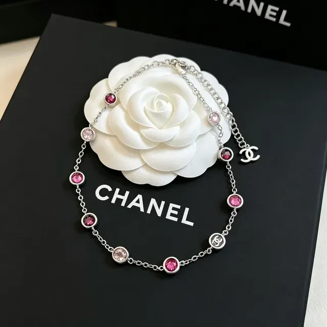 Chanel Silver Pink Chain Round Bezel-Set And Magenta Stones Necklace 3