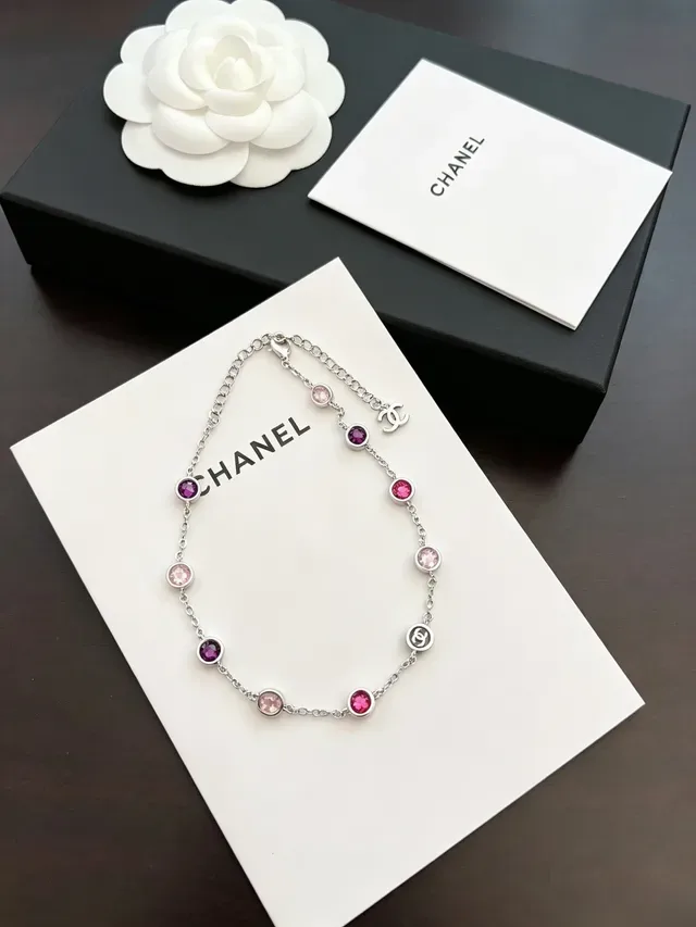 Chanel Silver Pink Chain Round Bezel-Set And Magenta Stones Necklace 5