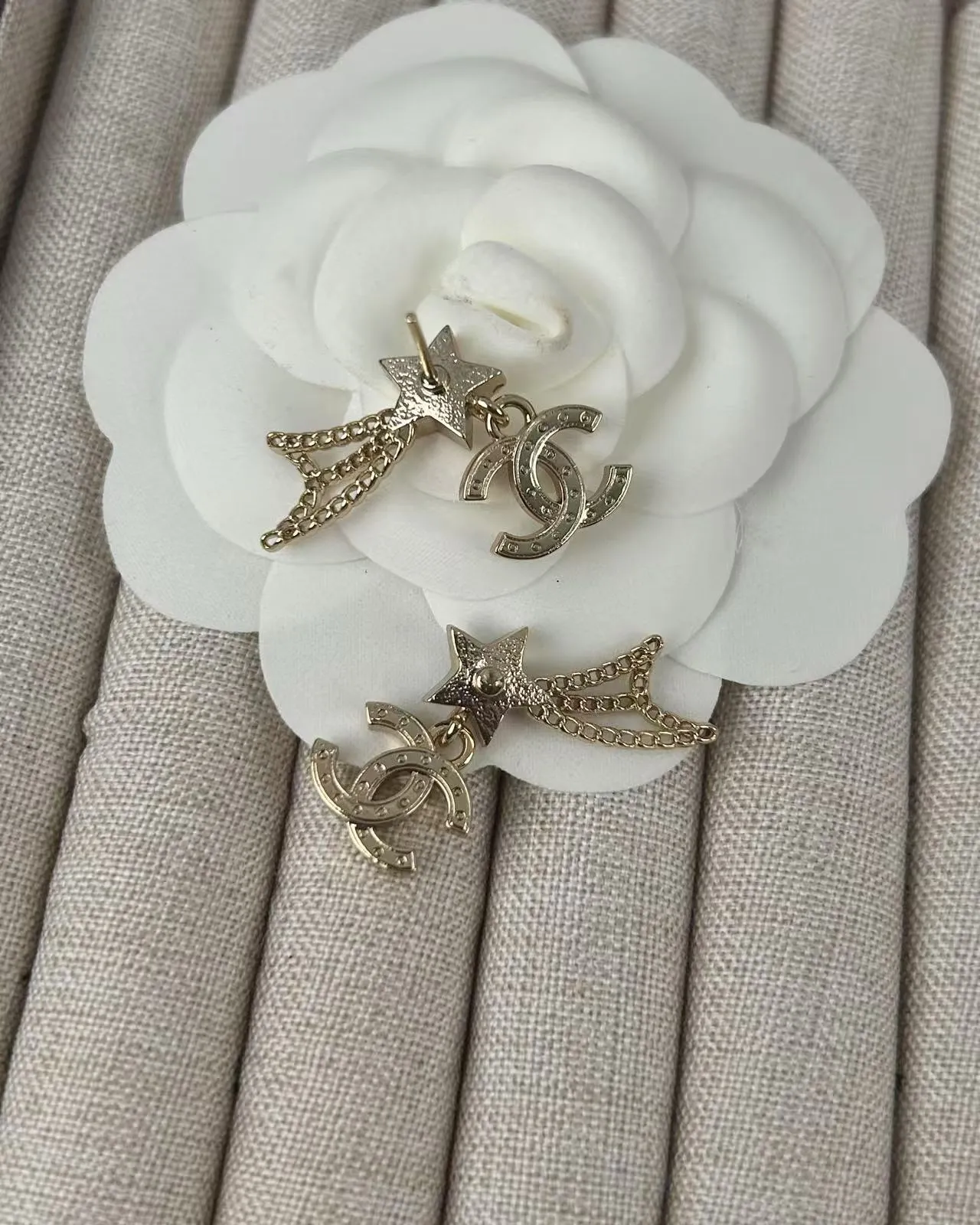 Chanel Estrela e CC Pavé-Crystal Dourado Corrente Pingente Brincos 2