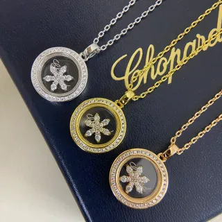 Chopard Happy Snowflake Rotating Locket Pendant Necklace