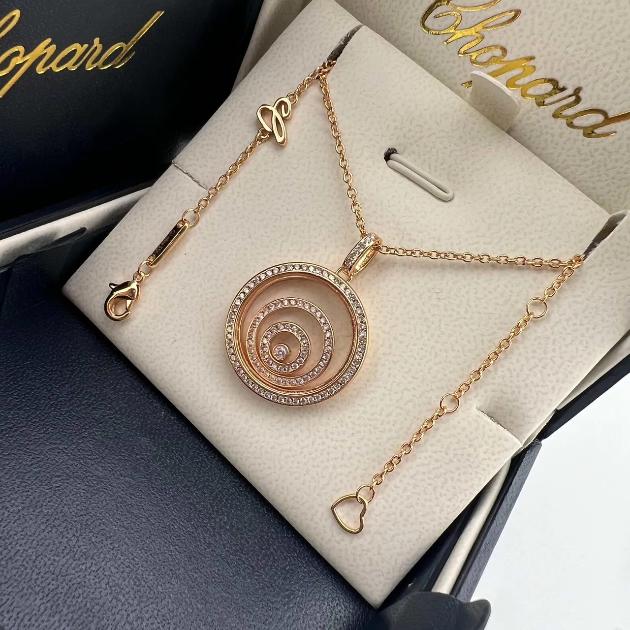 Chopard Happy Spirit Or Argent Conception Spirale Concentrée Pavé Diamants Bord Collier 7