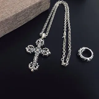 Chrome Hearts फ्लियर डी लिस क्रॉस चांदी का हार