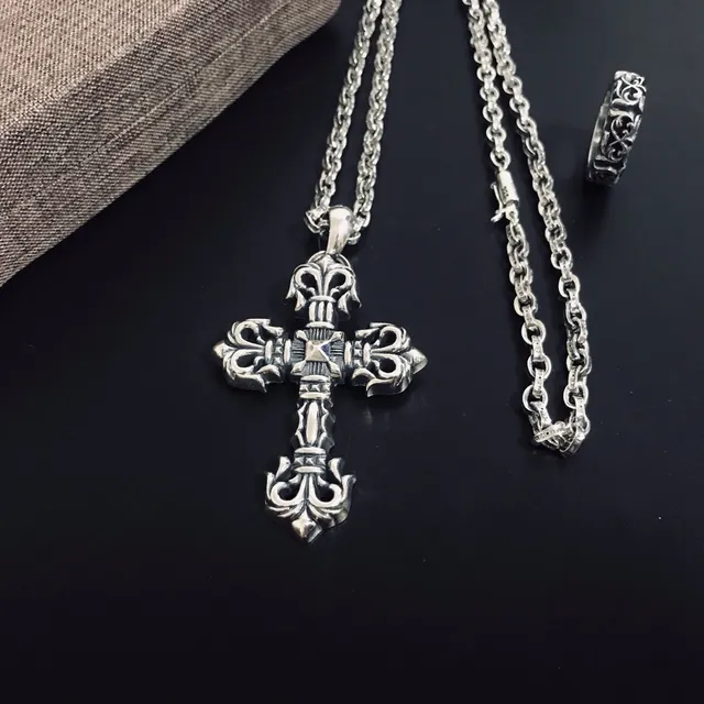 Chrome Hearts फ्लियर डी लिस क्रॉस चांदी का हार 5