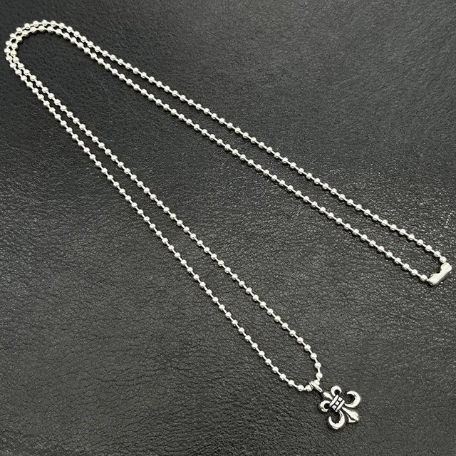 Chrome Hearts Croix Fleur de Lis Collier Argenté 3