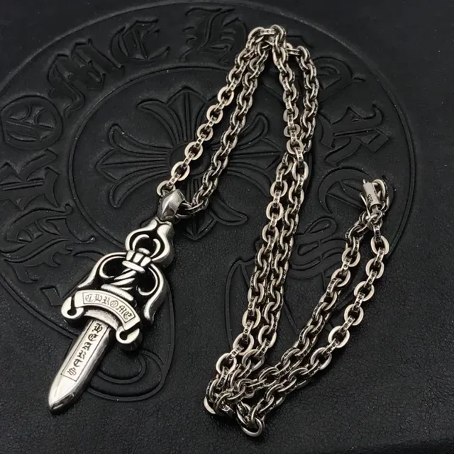 Chrome Hearts दिल तलवार उत्कीर्ण चांदी हार 9