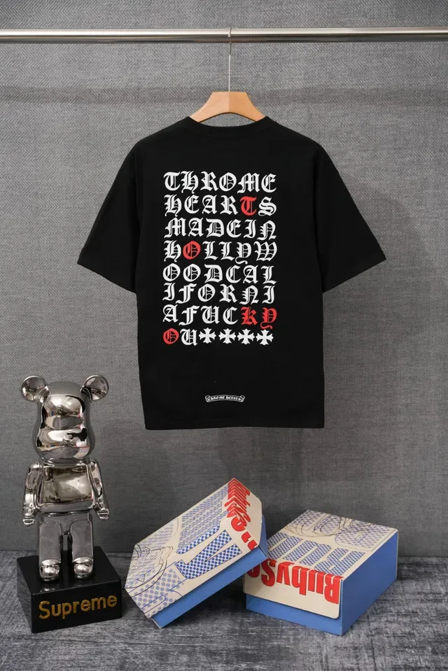 Chrome Hearts Camiseta de Bolsillo Negra con Logo Bordado 4