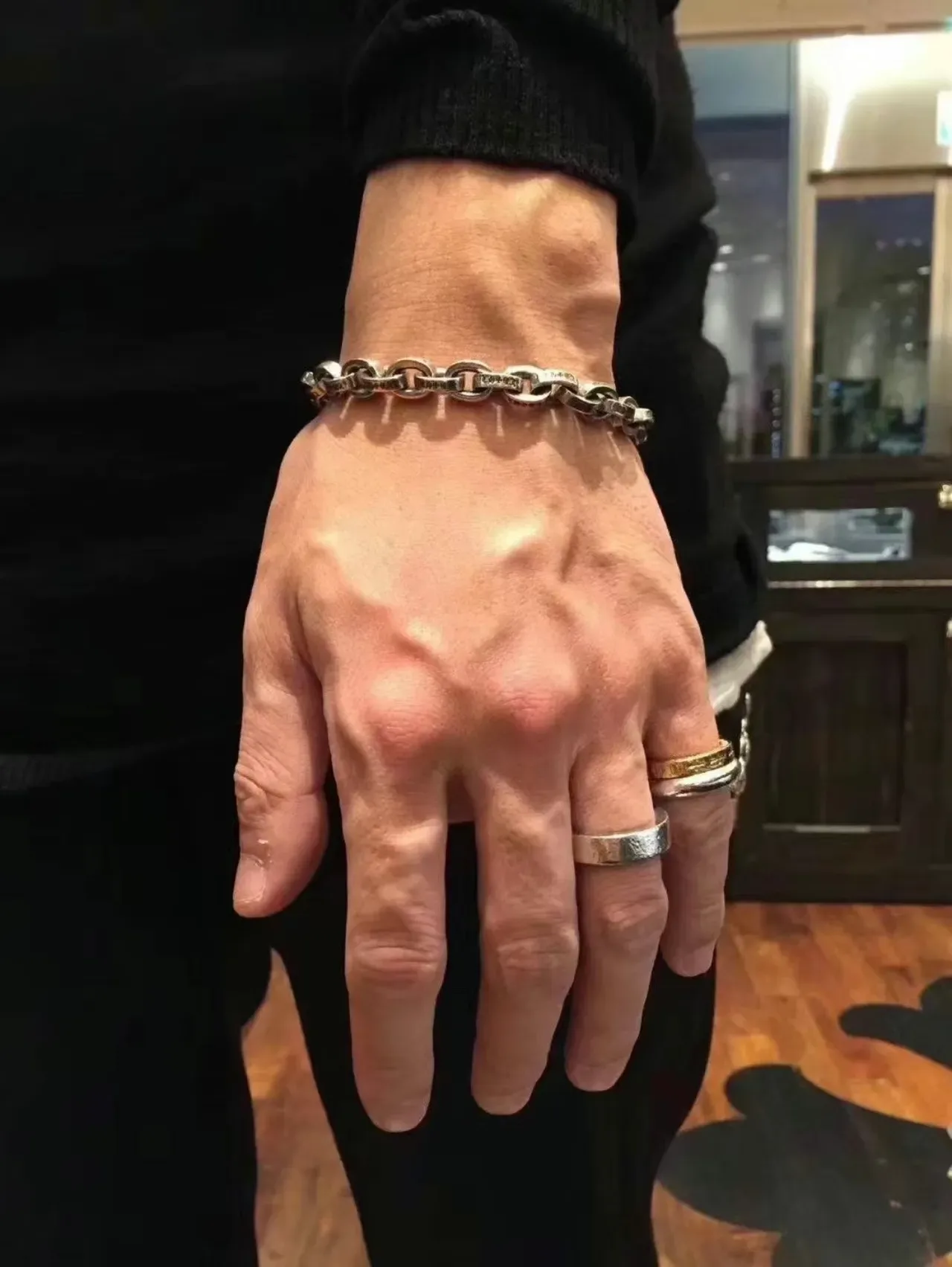 Chrome Hearts Silver Black Heavy Curb-Link Engraved Cross And Heart Motifs Bracelet 2