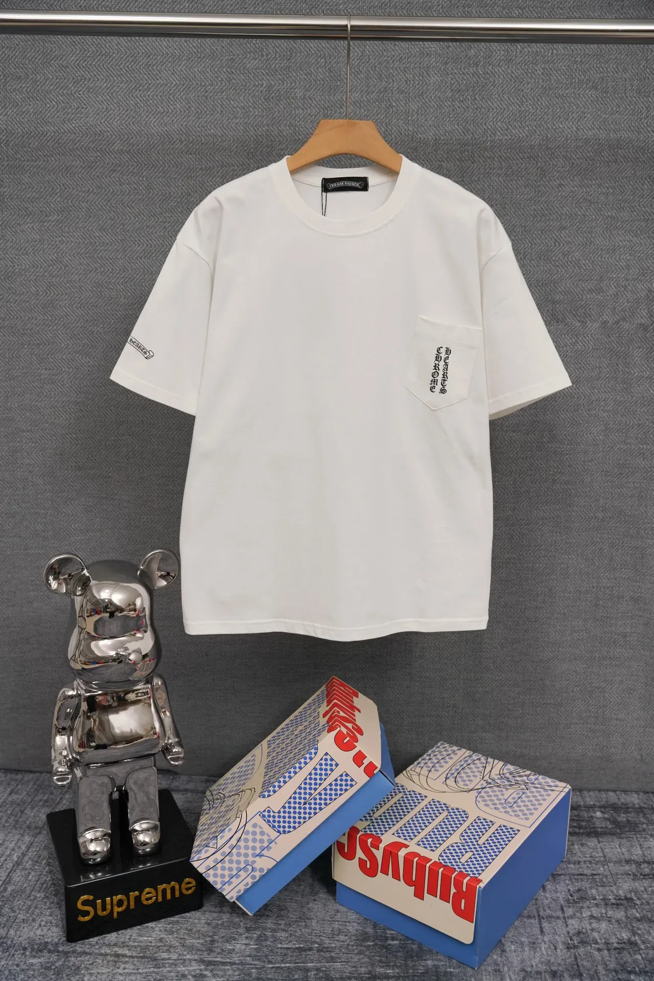 Camiseta blanca Chrome Hearts Tokio estampado gráfico 2