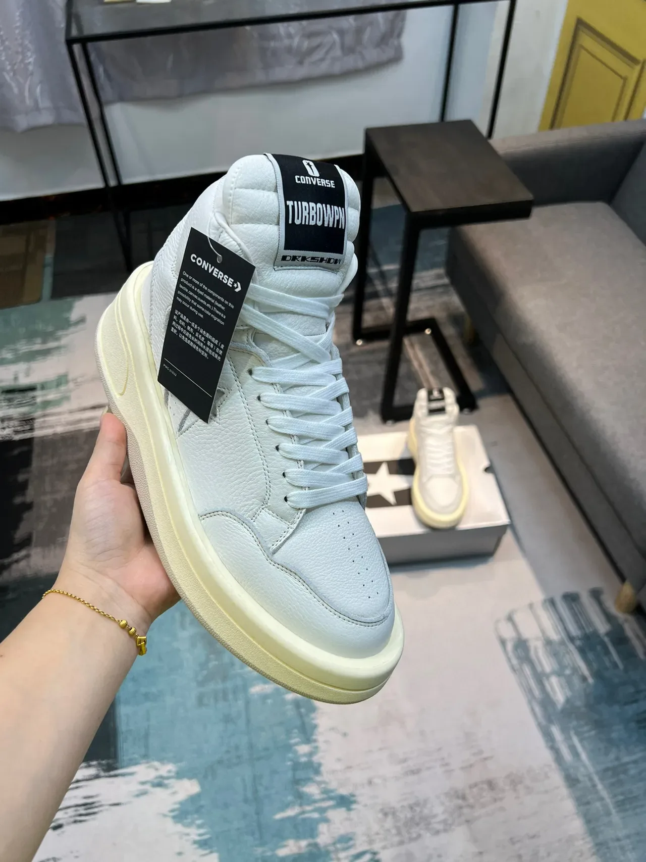 Converse Blanc Beige High-Top Cuir Basket Lifestyle 6
