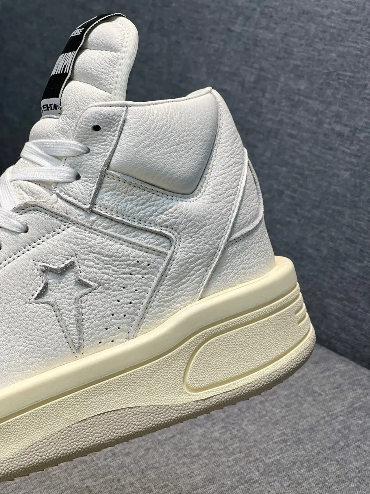 Converse Blanc Beige High-Top Cuir Basket Lifestyle 8