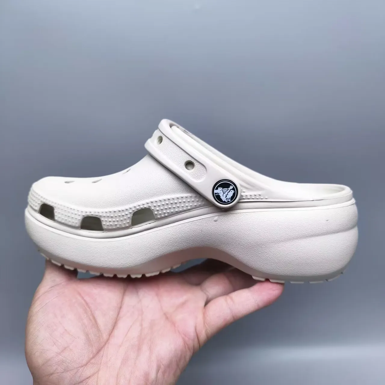 Crocs Classic Clog Beige Clogs 8