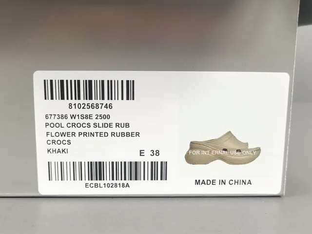 Crocs Echo Clog Beige sabot plateforme 8