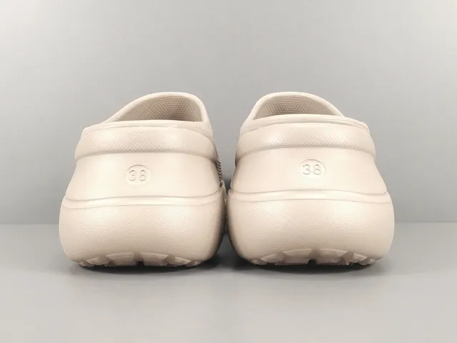 Crocs Echo Clog Beige sabot plateforme 14