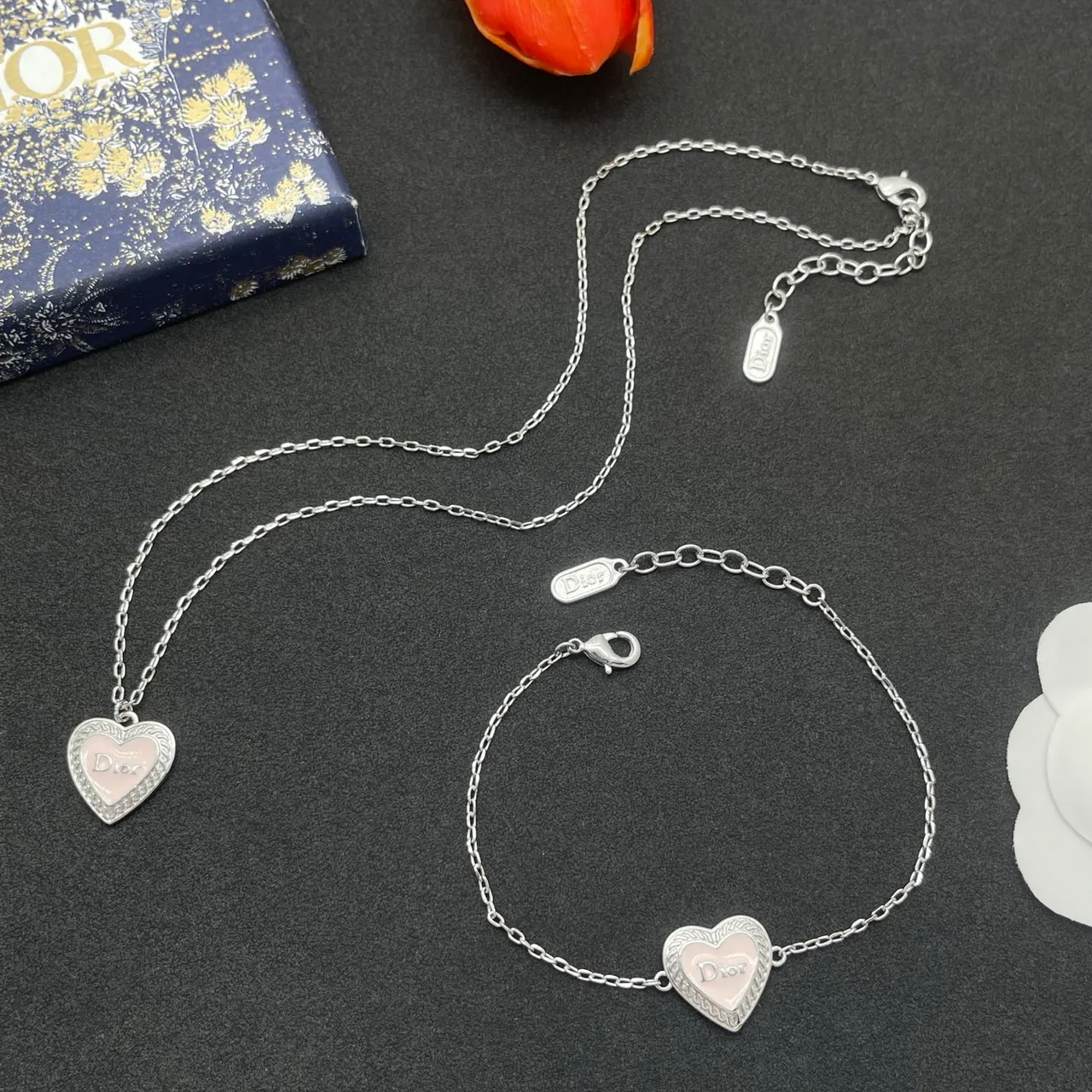 Dior Ami de Coeur Silver Chain Heart Pendant Bracelet 2