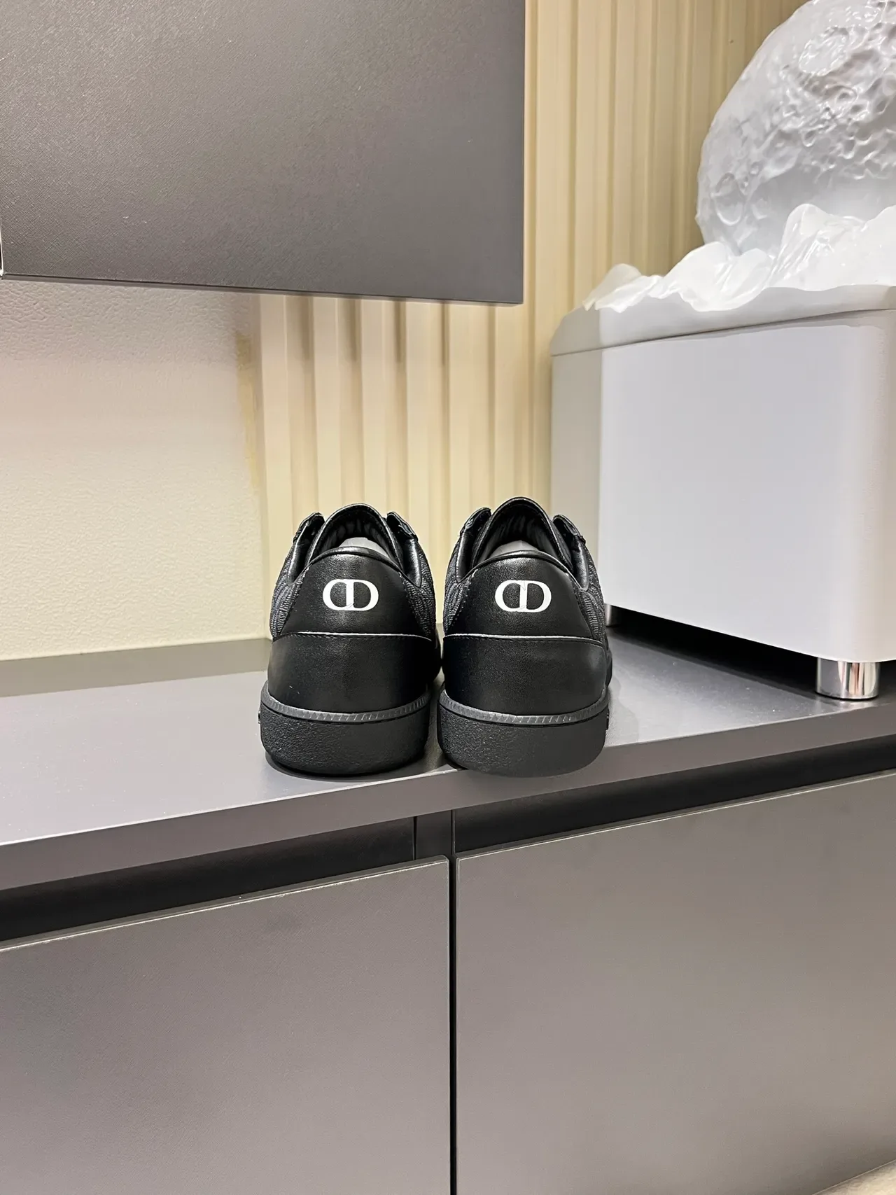 Dior B23 Sneakers lifestyle noir monogrammé textile cuir overlays 2