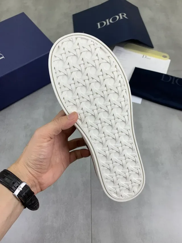 Dior B23 Marron Beige Oblique Monogram Jacquard Toile Sneakers Lifestyle Lacets Basses 3