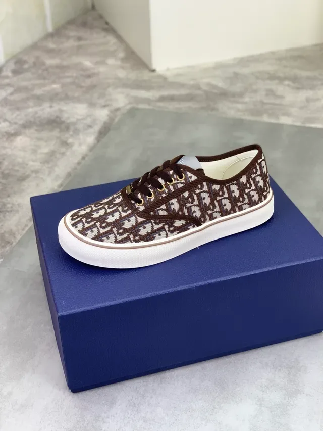 Dior B23 Marron Beige Oblique Monogram Jacquard Toile Sneakers Lifestyle Lacets Basses 5