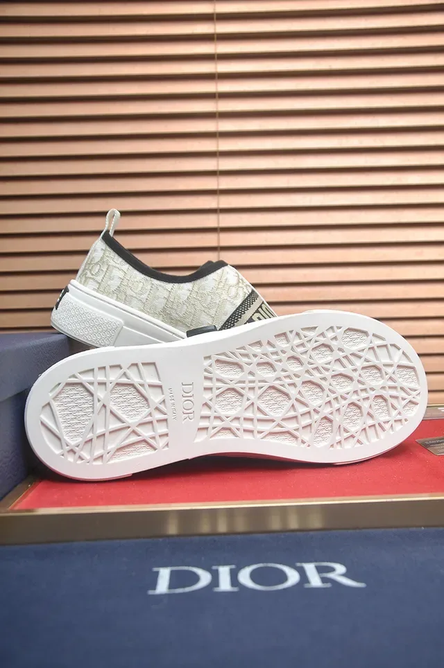 Dior B23 Off-White Jacquard Strap Lifestyle Sneakers 3