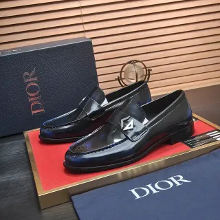 Dior 黑色蓝色 高光泽专利皮革 金属斜纹标志扣 乐福鞋