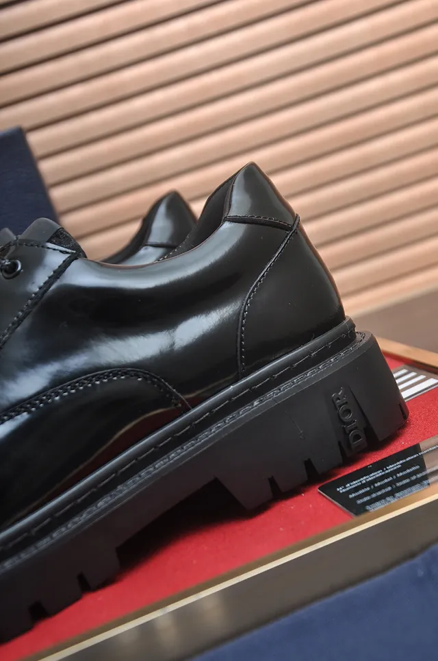 Dior Black Glossy Patent Leather Upper Chunky Lug Sole Oxford Shoes 2