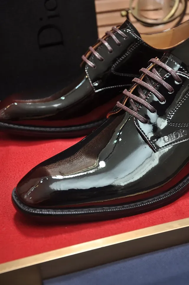 Dior Black Patent Leather Cap-Toe Oxford Shoes 2