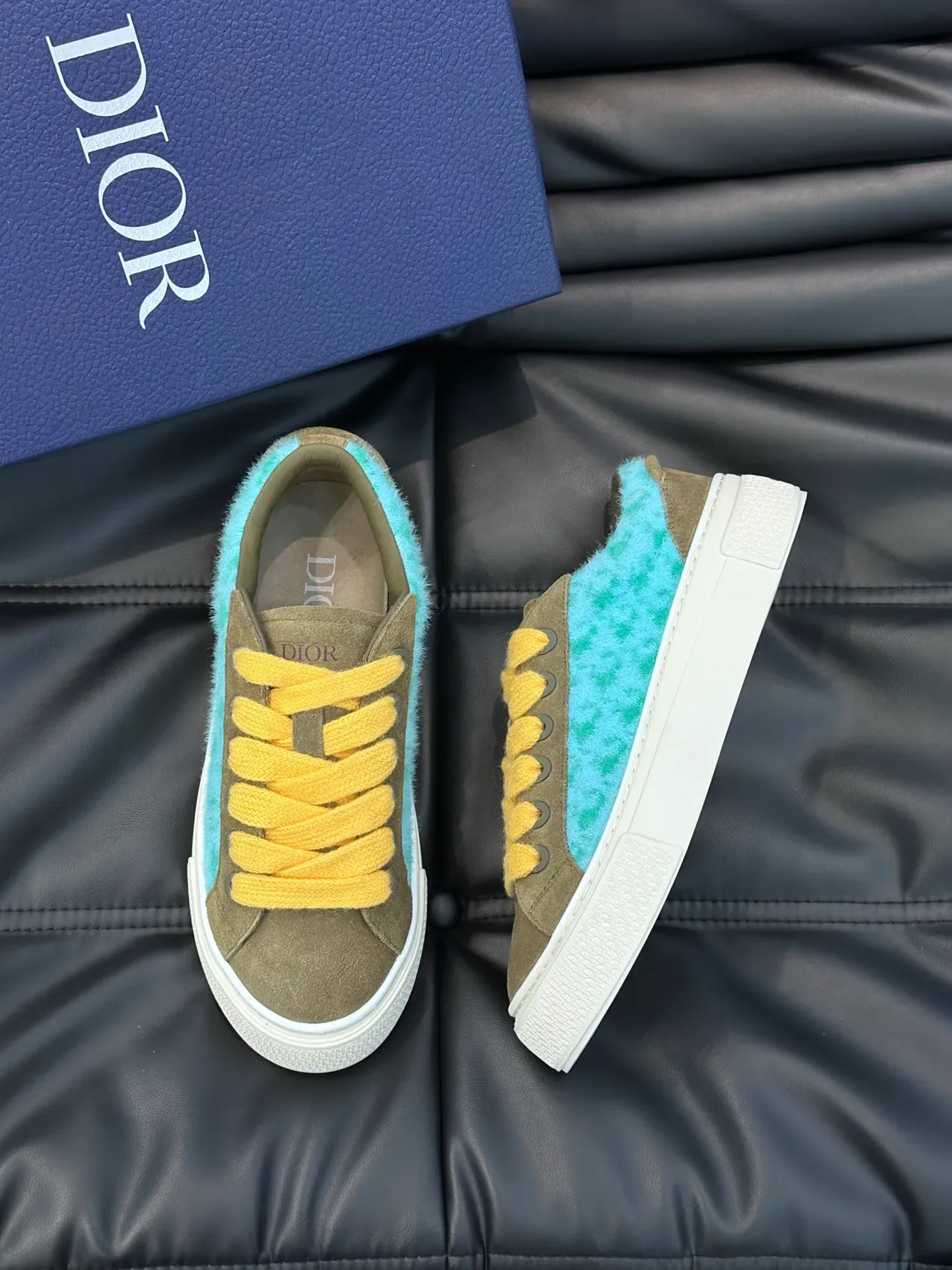 Dior Zapatillas Ante Verde Azul Oliva Panel Lateral Turquesa Peludo 4