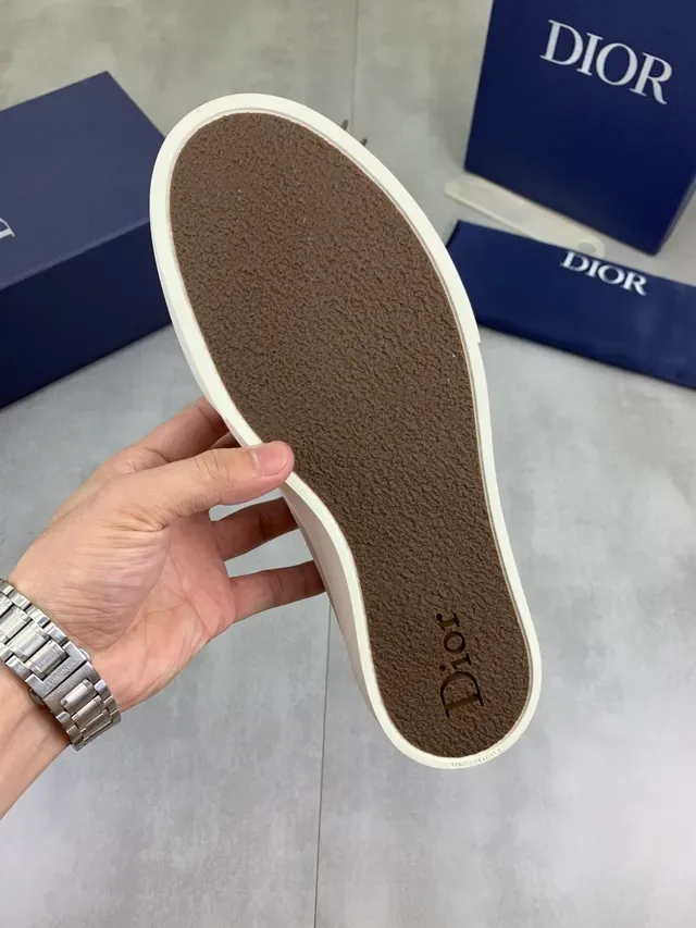 Dior Loafer daim beige et blanc Penny Strap 2