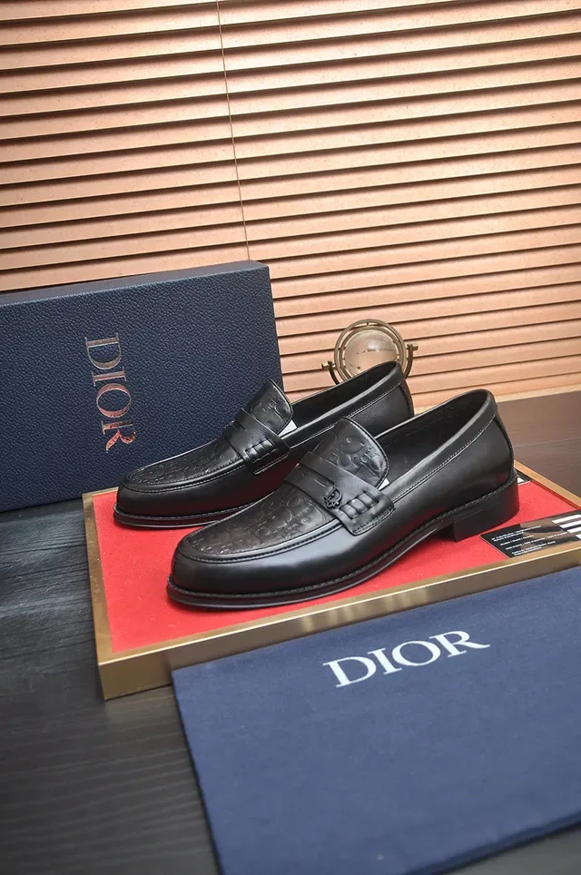 Dior Mocassins Cuir Noir Embossé Oblique Penny Loafer 4
