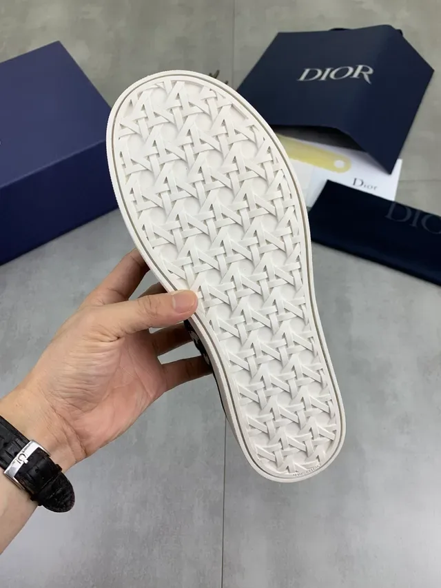 Dior Navy Beige Monogram Canvas Low-Top Lifestyle Sneakers 2