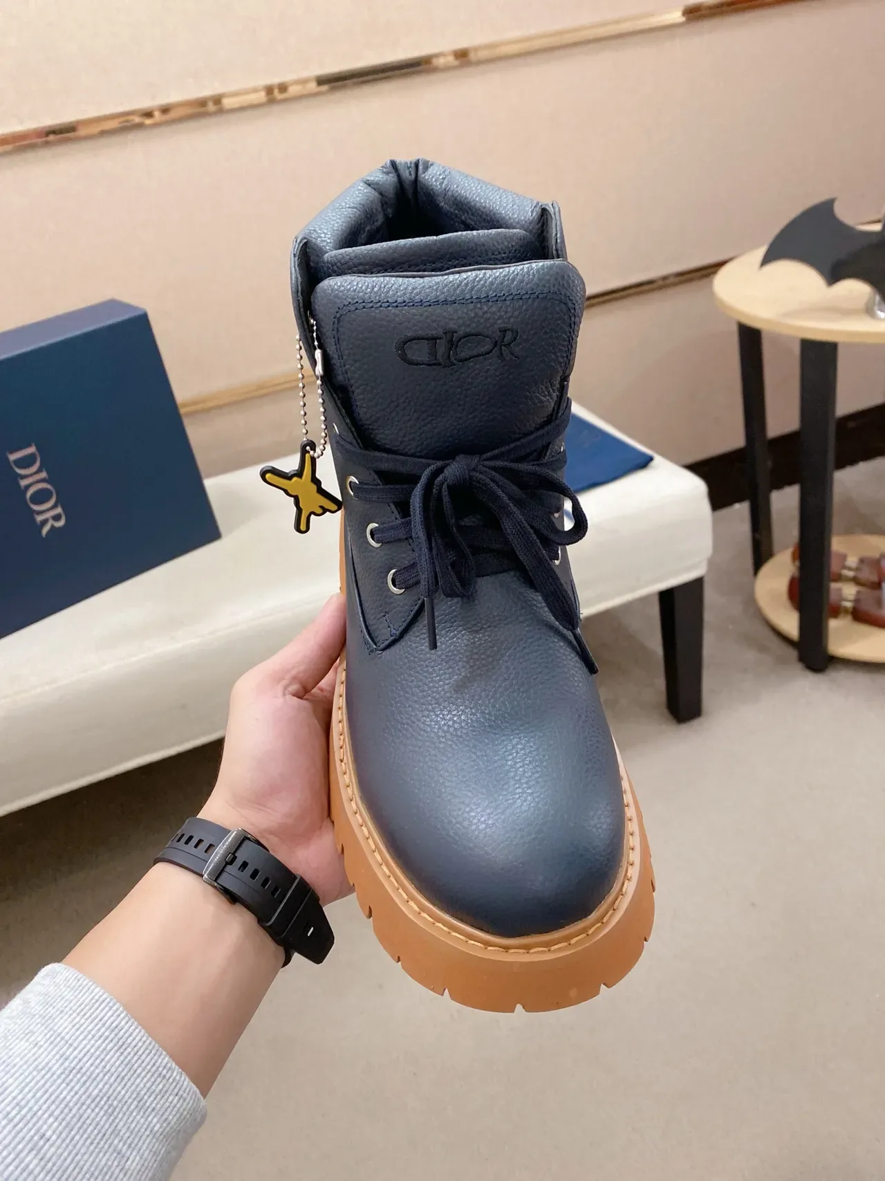 Dior Bottes de Travail Navy Beige Cuir Pebbled Semelle Chunky Lug Sole 6