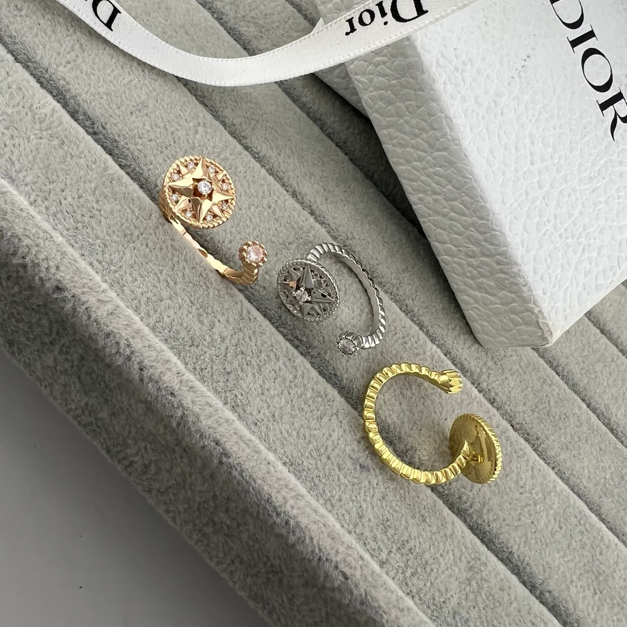 Dior Rose des Vents Ouro Prata Punho Aberto Motivo Bússola Estrela Anel 5