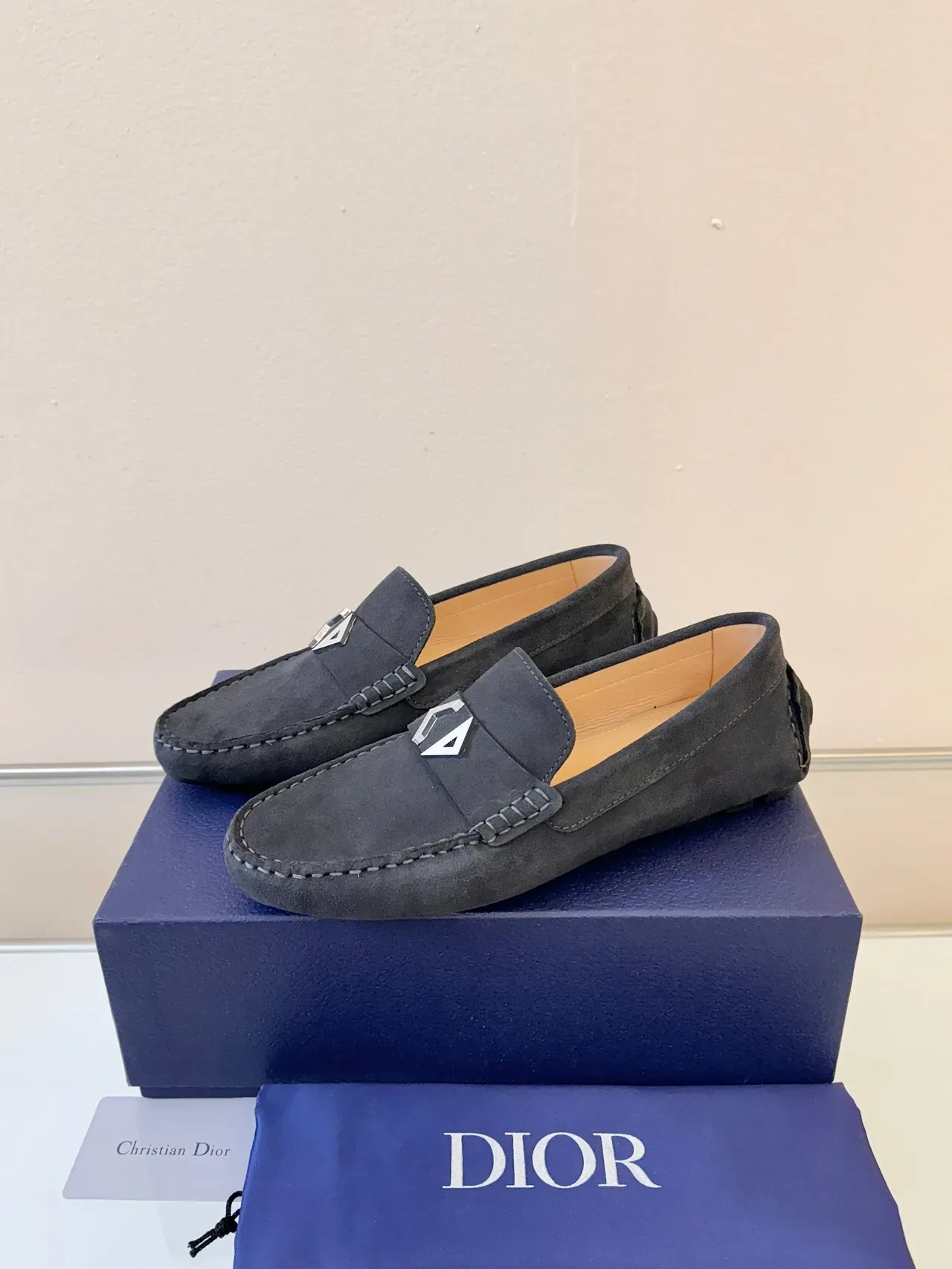 Dior Loafers de Selle Daim Gris Foncé 2