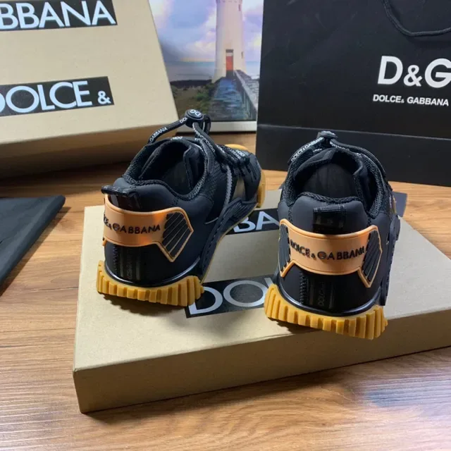 Dolce & Gabbana NS1 Zapatillas Lifestyle Negras y Mostaza 3
