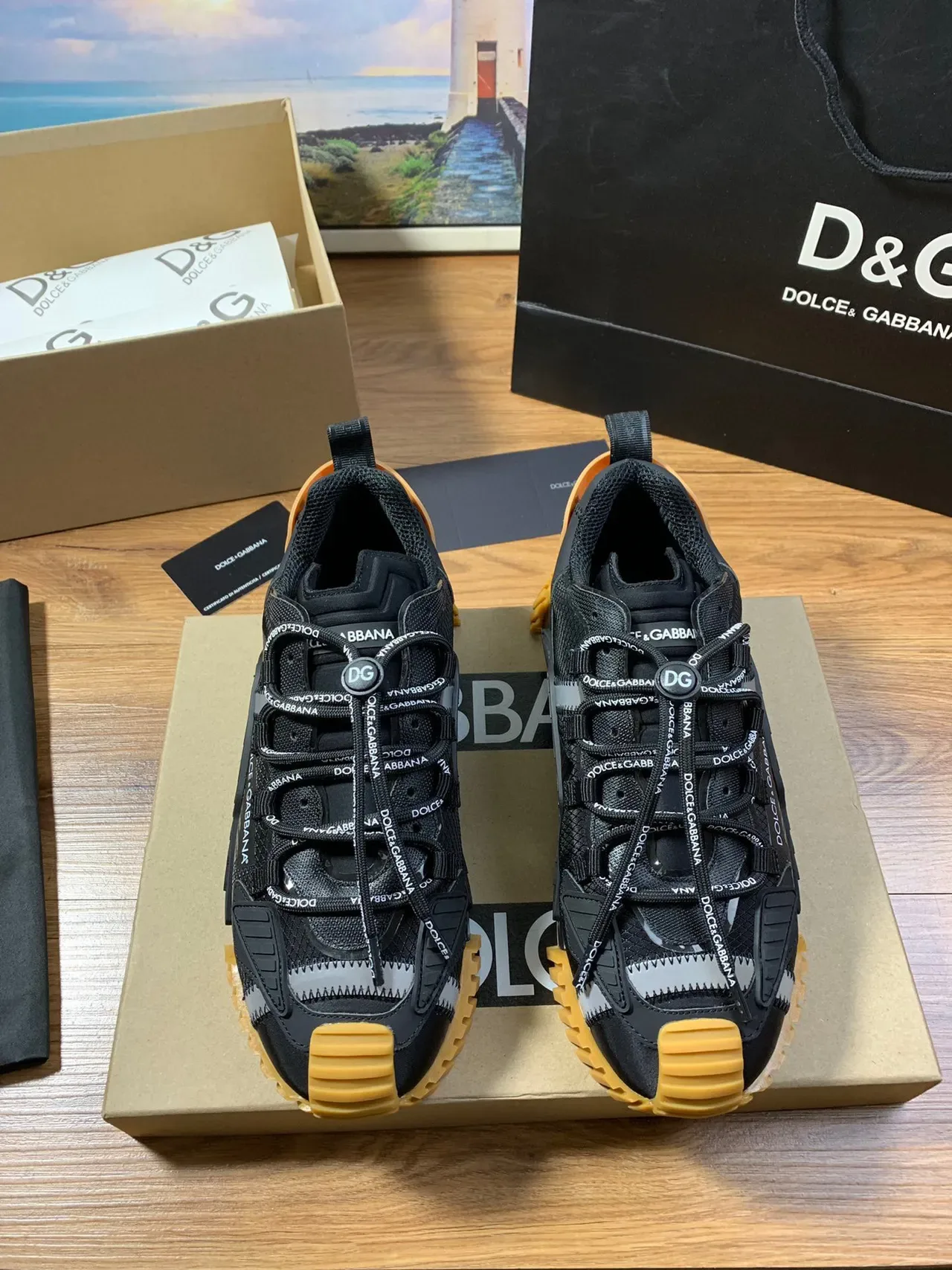 Dolce & Gabbana NS1 Zapatillas Lifestyle Negras y Mostaza 8