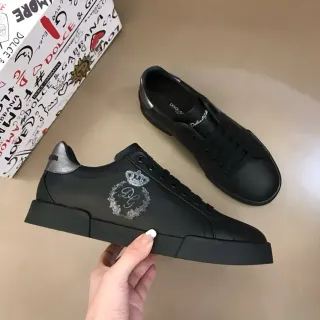 Dolce & Gabbana Portofino কালো এবং সিলভার লাইফস্টাইল স্নিকার