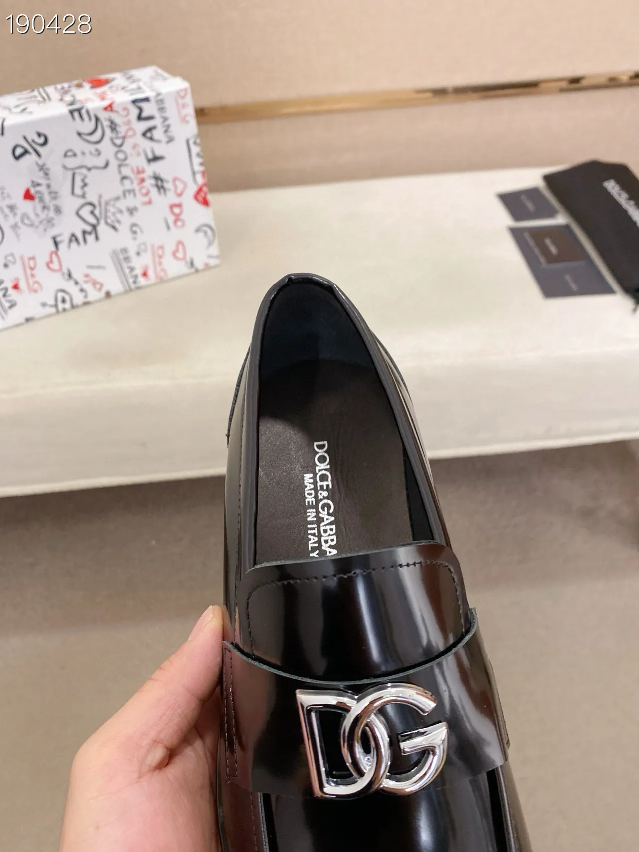 Dolce & Gabbana Portofino কালো পালিশড লেদার লোফার 5