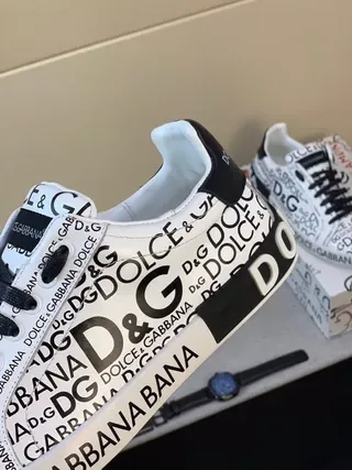 Dolce & Gabbana Blanc Noir Impression Logo Intégrale Silhouette Basse Sneakers Lifestyle 3