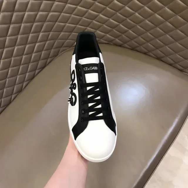 Dolce & Gabbana White Black Low-Top Graphic-Logo Lifestyle Sneakers 4