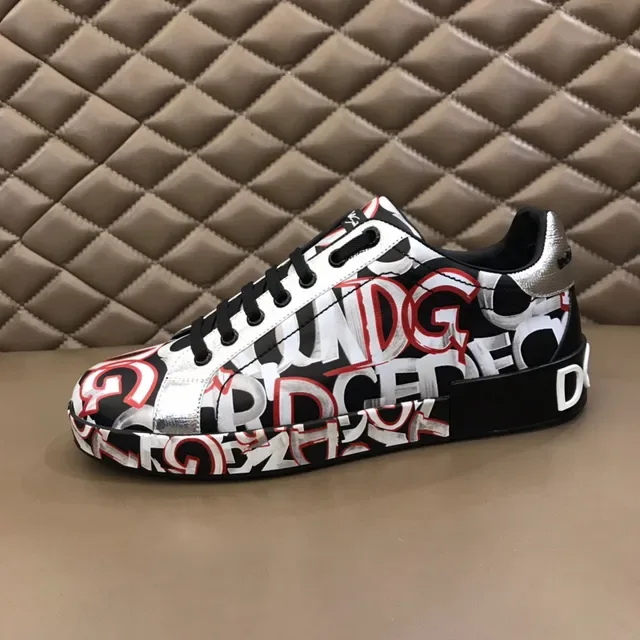 Dolce & Gabbana Sneakers Lifestyle Low-Top Graffiti-Print 6