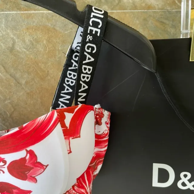 Dolce & Gabbana Top de banho sem tiras com estampado barroco vermelho e branco 6